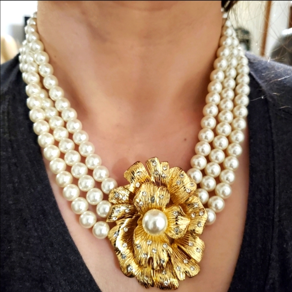 Amazing Vintage Formal Statement Necklace